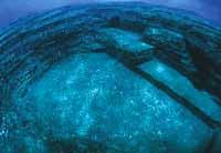 yonaguni_1.jpg - Yonaguni ¿La primera Atlántida? Isla japonesa frente a Taiwan.