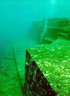 yonaguni_2.jpg - Yonaguni ¿La primera Atlántida? Isla japonesa frente a Taiwan.